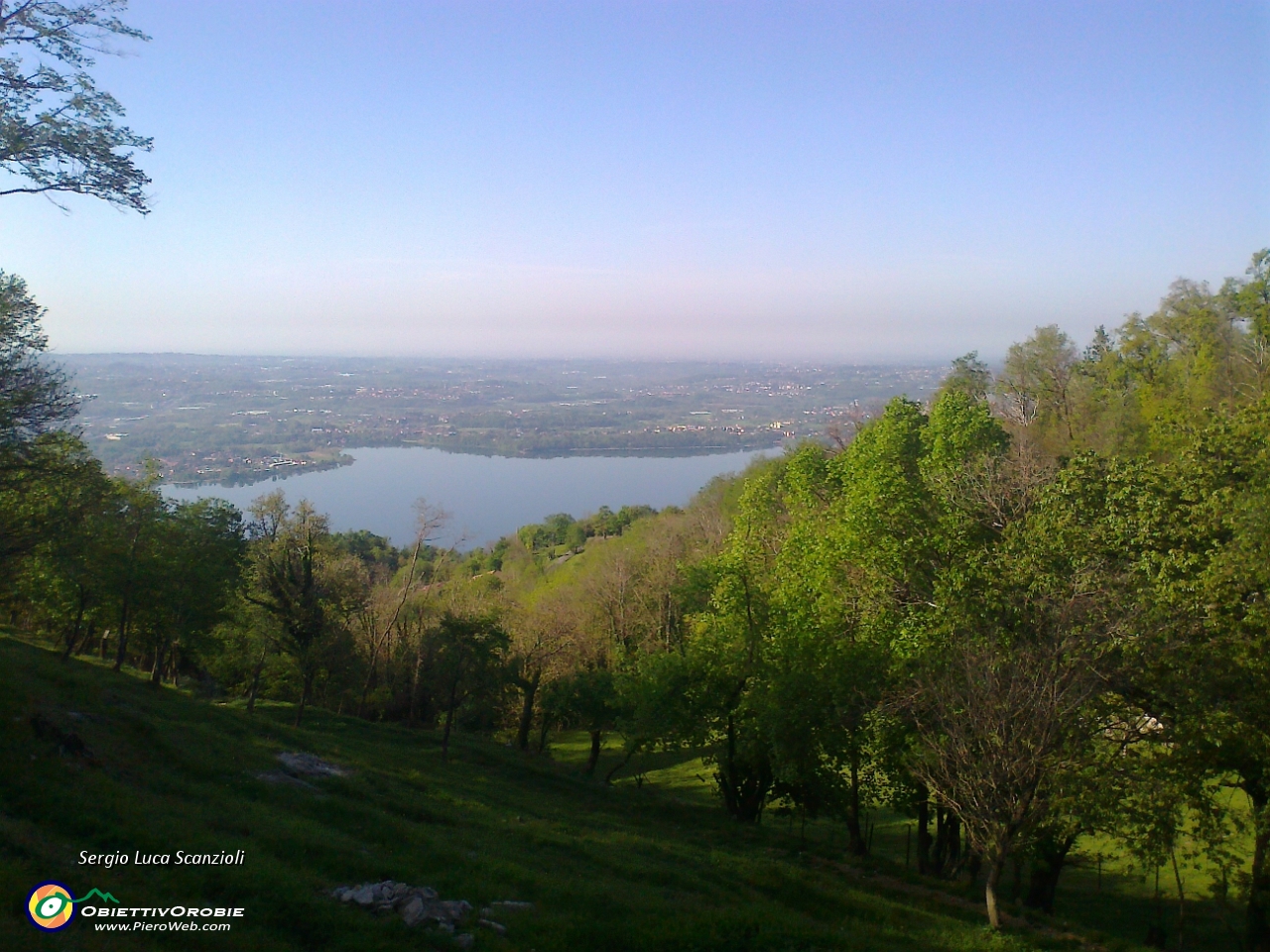 03 Lago di Pusiano.jpg